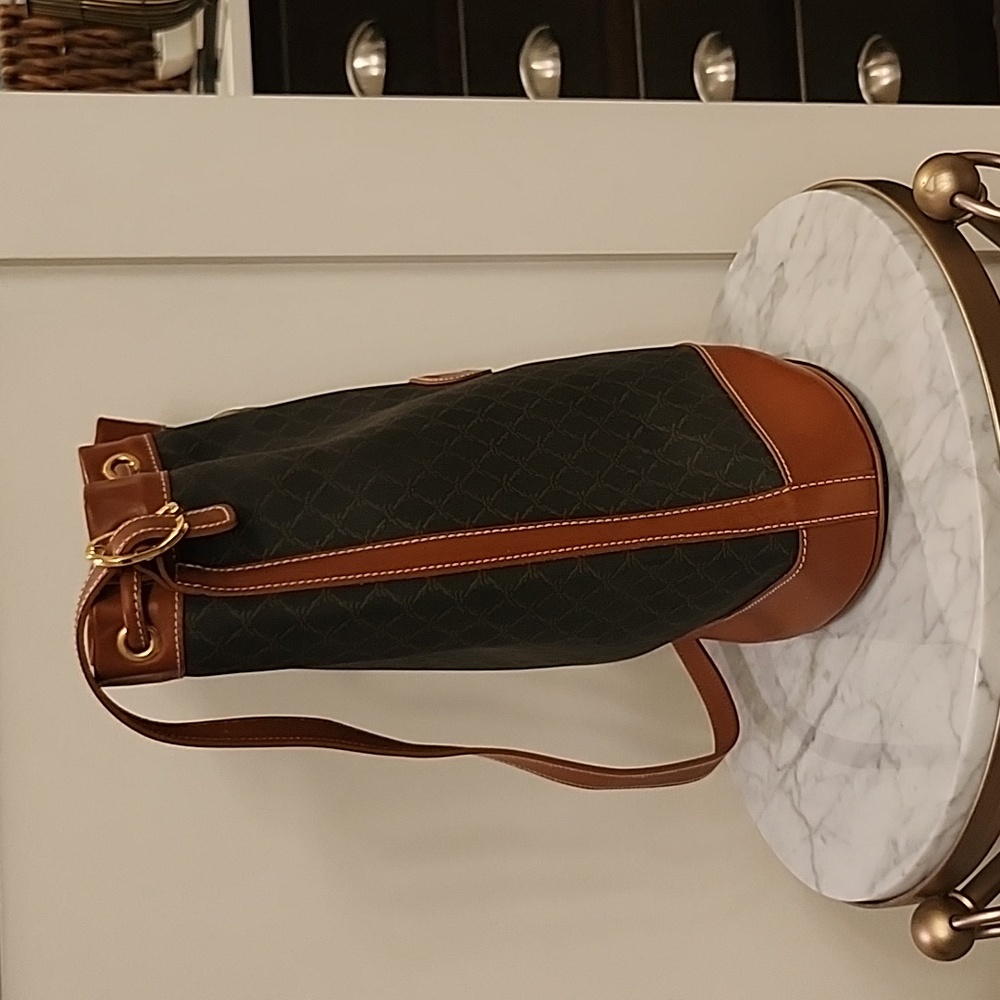 Longchamp Drawstring Crossbody Bag - Picture 3 of 9